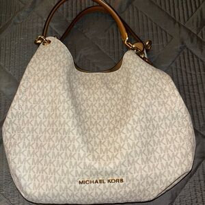Michael Kors purse